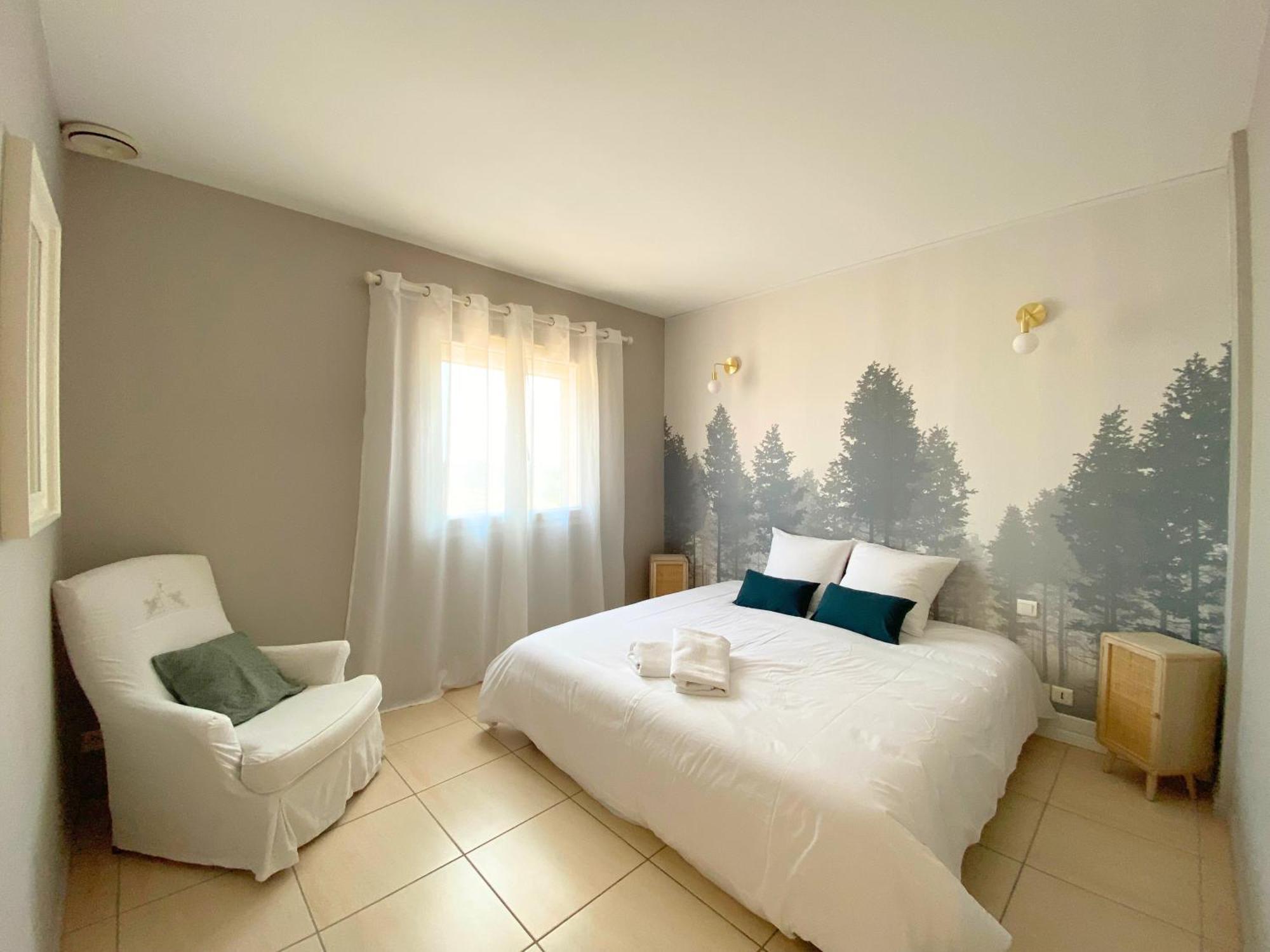 Thezan-les-Beziers Les Hauts De La Pinede - Villa Avec Piscine, Jacuzzi Et Boulodrome Privatifs מראה חיצוני תמונה
